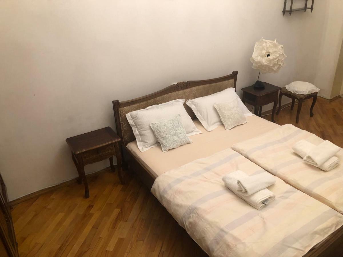 Feel At Home Tbilisi Ngoại thất bức ảnh